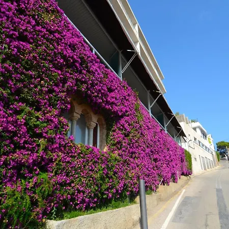 The In Estartit Apartment *